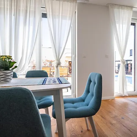 Boutique La Perla With Private Pool Apartment *